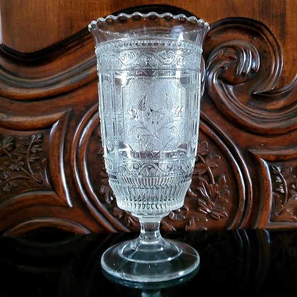 1880s "Wreath" AKA "Willow Oak Celery Vase by Bryce Brothers Pittsburgh PA - Picture 12 of 16